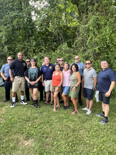 Resident Council members with the police and town council